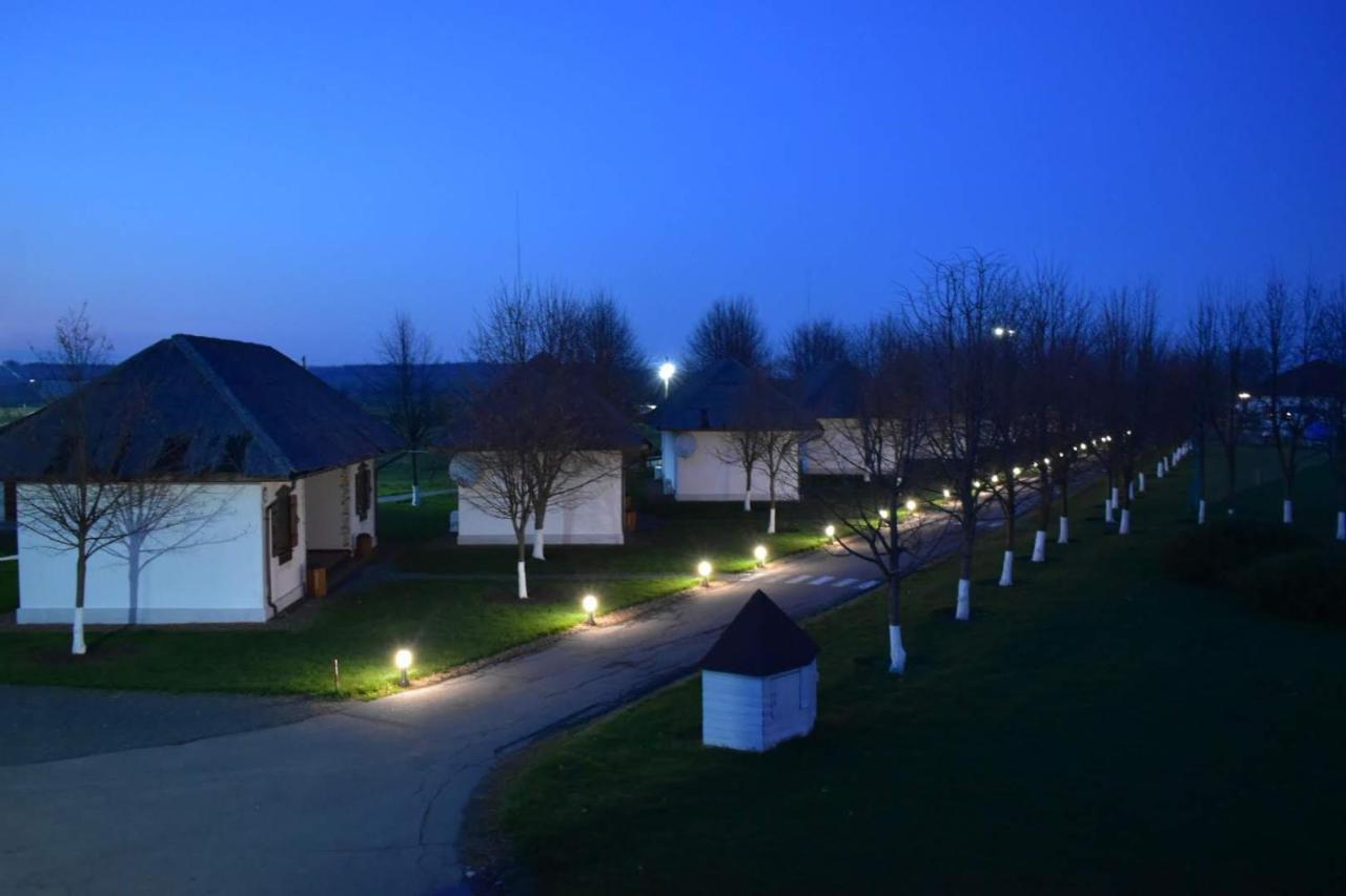 Svetlogorskoye Bereg Holiday Park מראה חיצוני תמונה